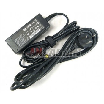 Laptop AC Adapter for Acer Aspire one 725,722, D260, 521,721