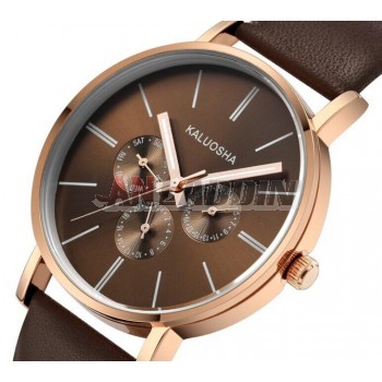 Men's leather strap quartz watch