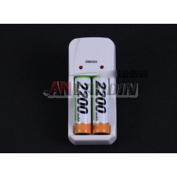 Mini Rechargeable AA battery Set / 2200 mA