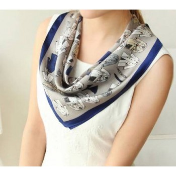 100% mulberry silk Lovely square female silk scarf