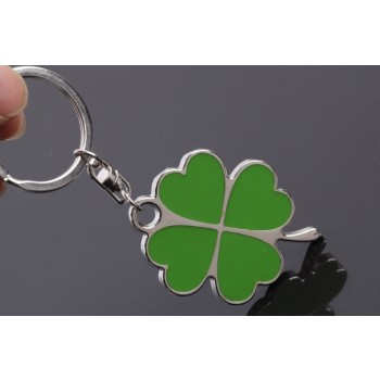 Clover zinc alloy keychain