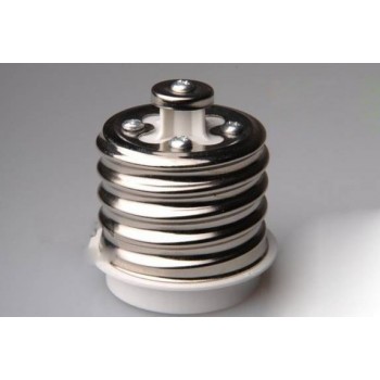 E40 to E27 LED bulb socket converter