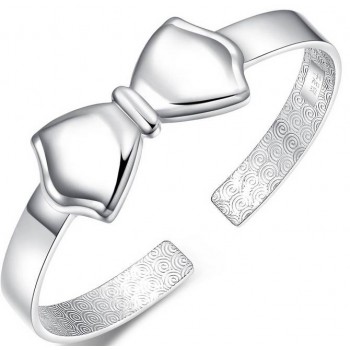 Female sterling silver bow bracelet