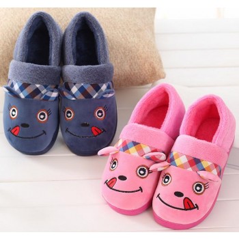 Fight color cartoon plush slipper