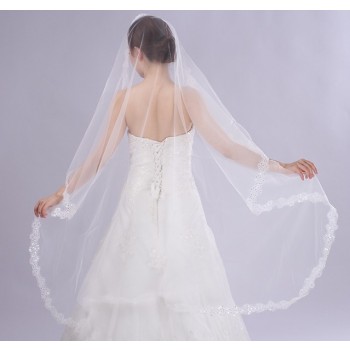 Minimalist white bridal veil