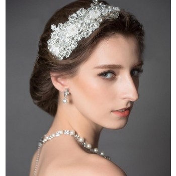 Pearl + lace bridal accessories set