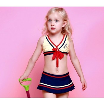 Striped triangular bikini swimwear