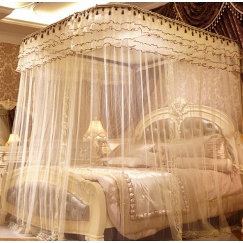 Three-doors retractable mosquito net