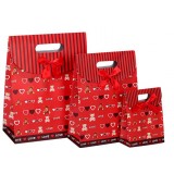 Bear clamshell gift bag