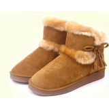 Bow straps snow boots