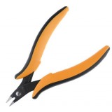 Diagonal cutting pliers