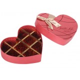 Heart-shaped chocolate packing box