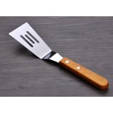 Multipurpose hollow steak shovel