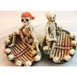 Multipurpose resin personality skeletons ashtray