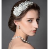 Pearl + lace bridal accessories set