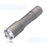 Silver CREE Q5 Zoom Mini LED Flashlight