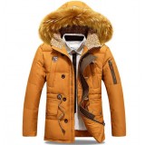 Thicker short style Men's duck down jacket