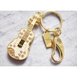 Violin-shaped mini USB flash drive