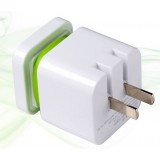 White cell phone power adapter for iphone 4 / 4s / 5
